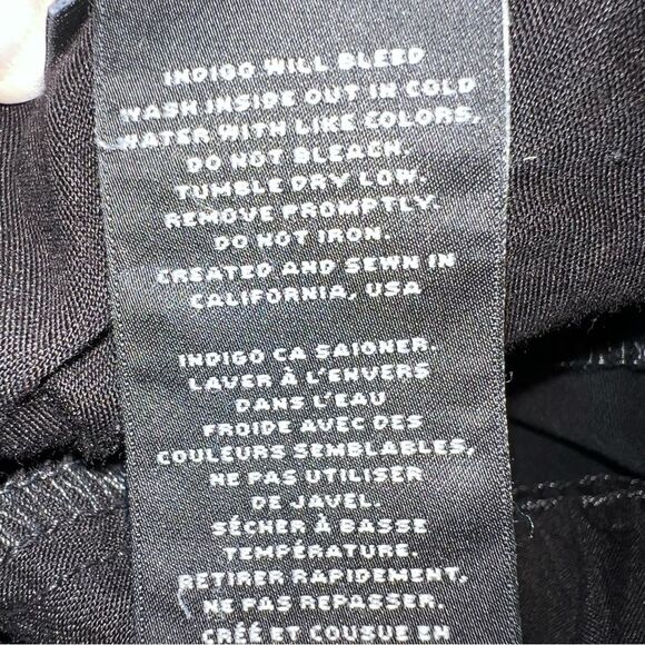 J Brand Women's Skinny Leg in Deep Black Mid Rise Woman's Jeans Size 30 - Picture 8 of 12